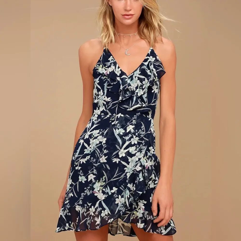 Lulu’s Belong to You Navy Blue Floral Print Sleeveless Dress